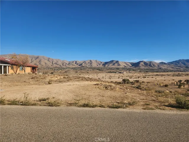0 Calpella, Hesperia, California 92345
