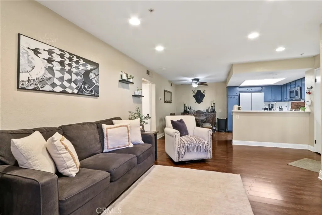 129 N Cross Creek Rd