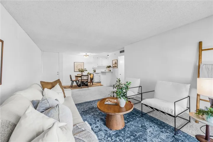 564 N Bellflower 116, Long Beach, California 90814