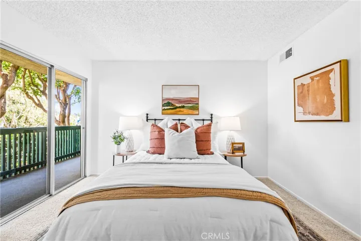 564 N Bellflower 116, Long Beach, California 90814
