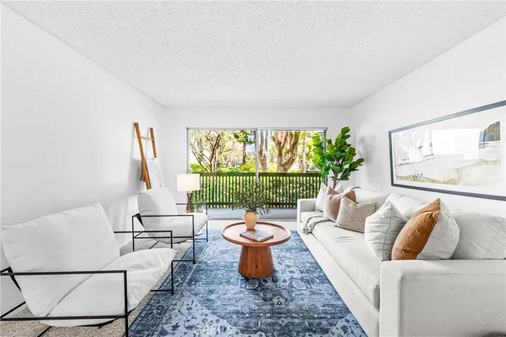 564 N Bellflower 116, Long Beach, California 90814
