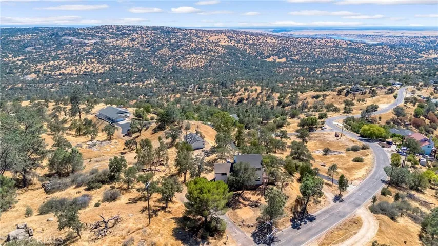 41070 Lilley Mountain, Coarsegold, California 93614