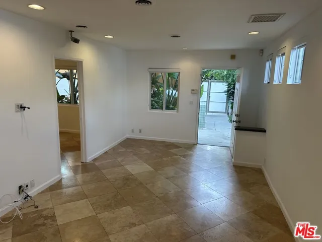 2454 Penmar, Venice, California 90291