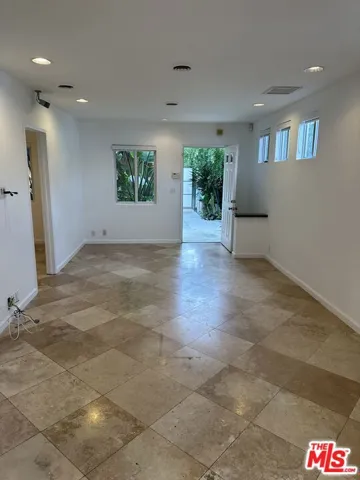 2454 Penmar, Venice, California 90291
