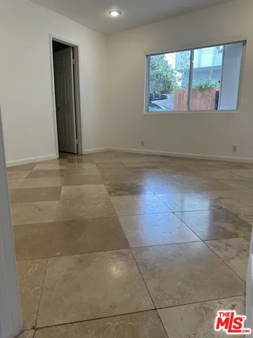 2454 Penmar, Venice, California 90291