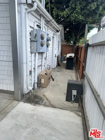 2454 Penmar, Venice, California 90291