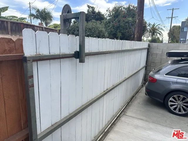 2454 Penmar, Venice, California 90291