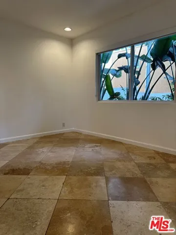 2454 Penmar, Venice, California 90291