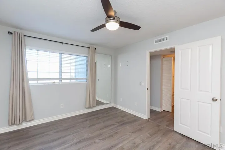 5064 Via Manos B, Oceanside, California 92057