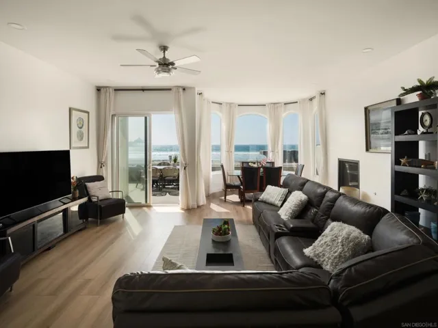 806 Ocean Ln, Imperial Beach, California 91932