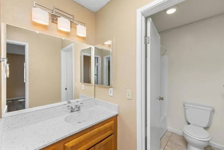 6725 Mission Gorge 104b, San Diego, California 92120