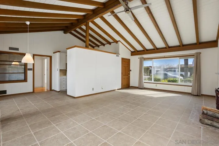 Den/Family/Great Room