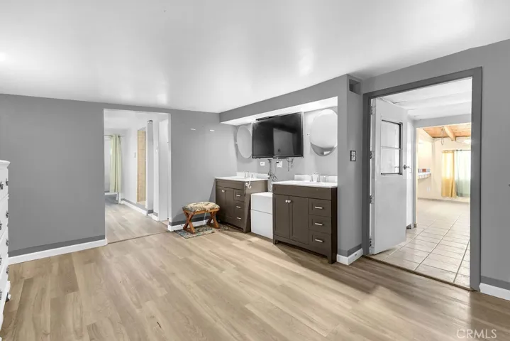 1998 Cambria Avenue, Landers, California 92285