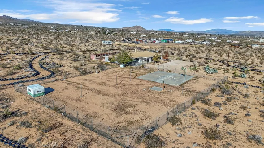 1998 Cambria Avenue, Landers, California 92285