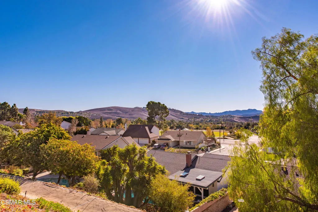 1784 Sweet Briar Pl Thousand Oaks-33 (1)