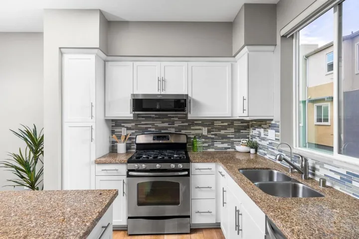 211 S Orange 112, Escondido, California 92025