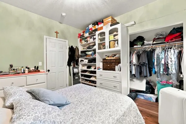 1464 E 23rd, Los Angeles, California 90011