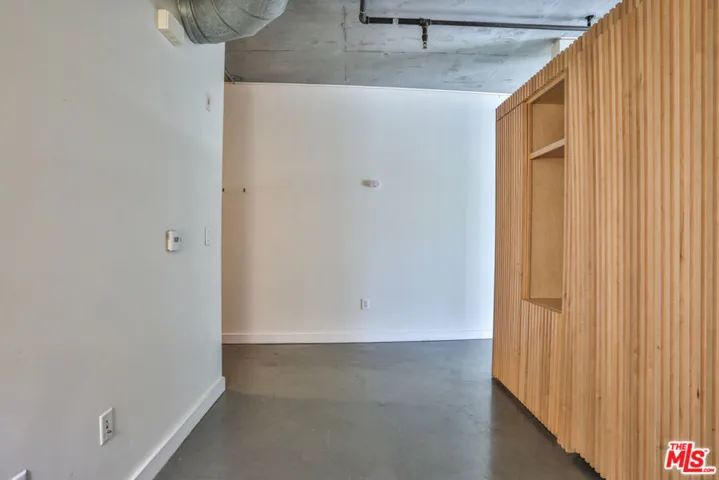 645 W 9th Street 201, Los Angeles, California 90015