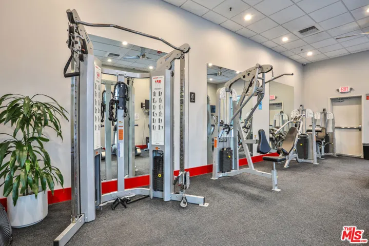 645 W 9th Street 201, Los Angeles, California 90015