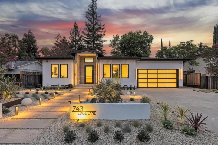743 Edge Lane, Los Altos, California 94024