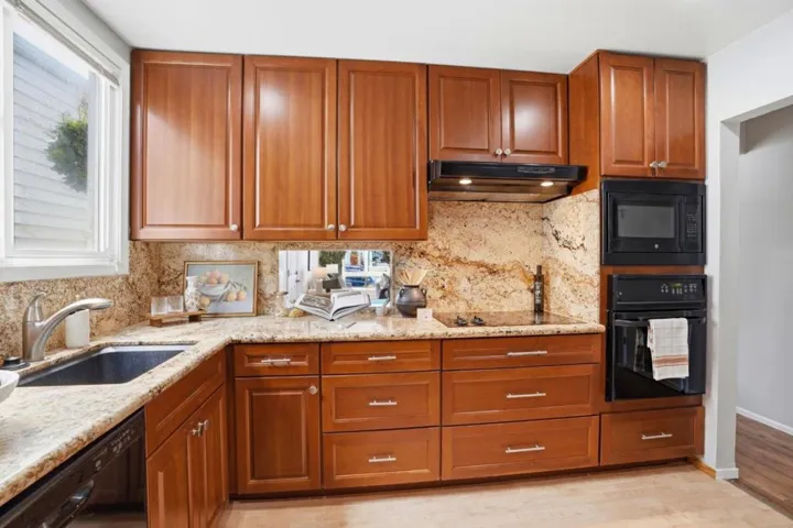 715 Skyline Drive, Daly City, California 94015