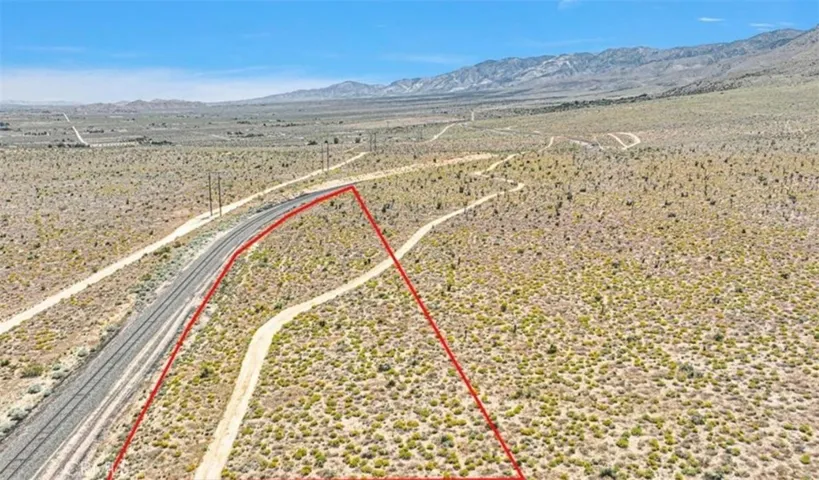 0 Near Sutter, Lucerne Valley, California 92356