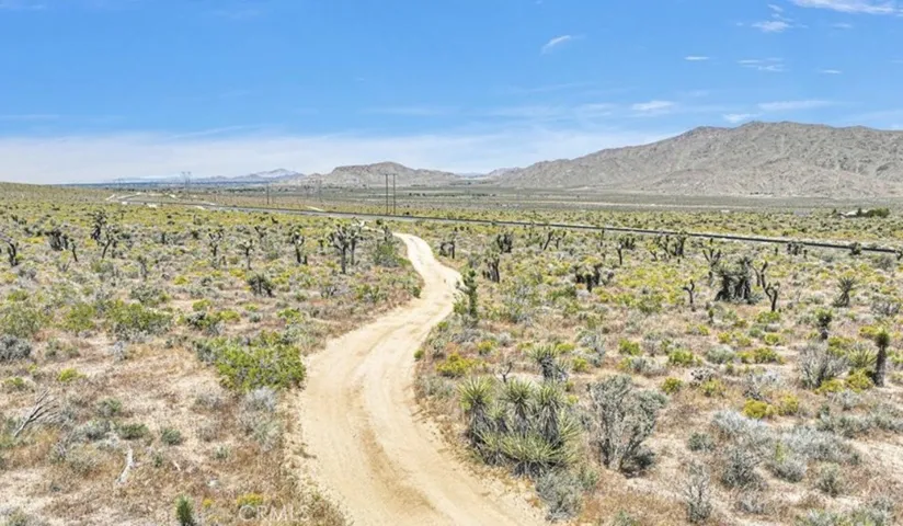 0 Near Sutter, Lucerne Valley, California 92356