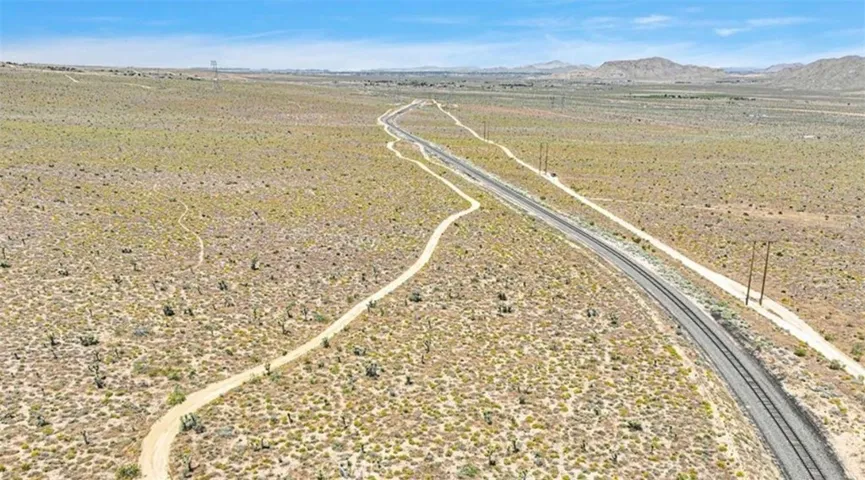 0 Near Sutter, Lucerne Valley, California 92356