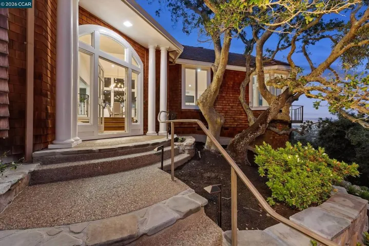 10 Diablo Oaks Way, Lafayette, California 94549
