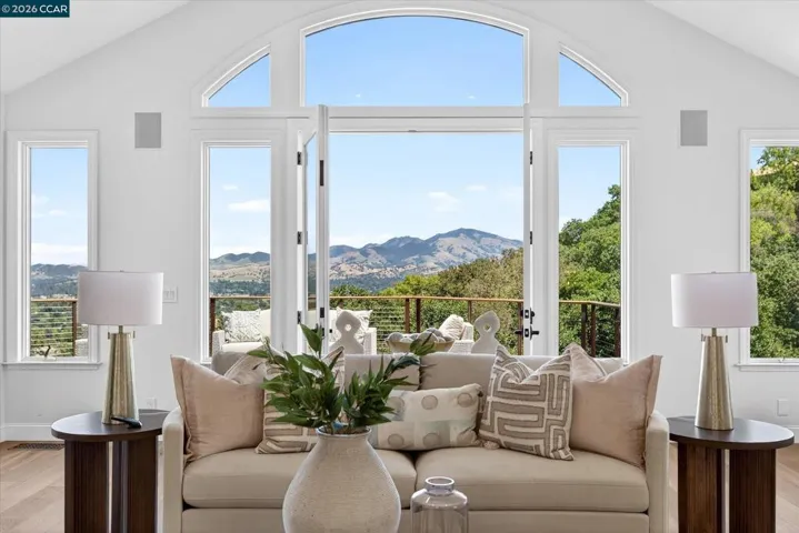 10 Diablo Oaks Way, Lafayette, California 94549