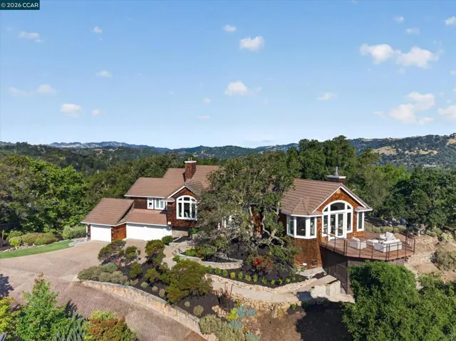 10 Diablo Oaks Way, Lafayette, California 94549