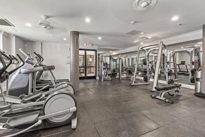 1465 C St 3304, San Diego, California 92101