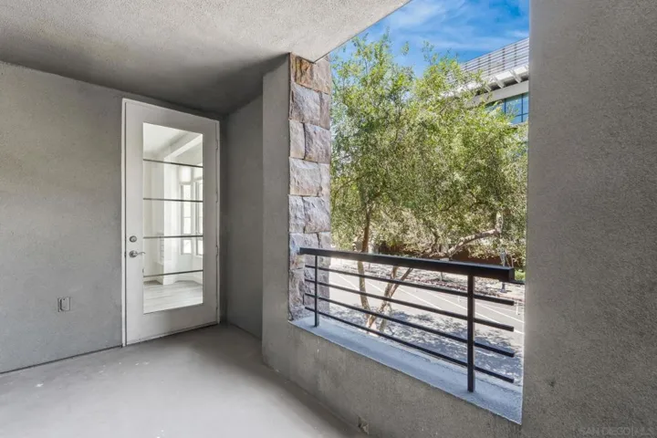 1465 C St 3304, San Diego, California 92101
