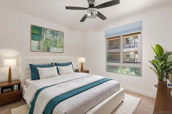 https://zimg.paragon.ice.com/ParagonImages/Property/PA/SDMLS/-530848/25/533/400/7a420a2a25bdb19e62e881cb93c593ff/3/e0030eaec27440782871c008c5d65d6e/-530848-9bfcf47e-834f-4280-b172-1fec08e80c9d.JPG