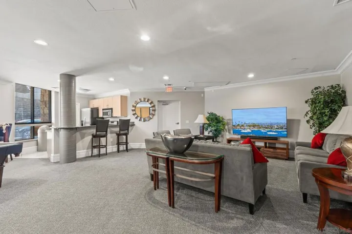 1465 C St 3304, San Diego, California 92101