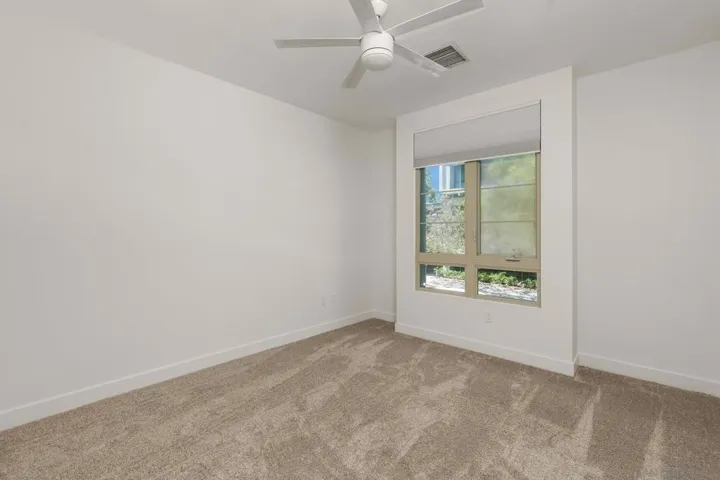 1465 C St 3304, San Diego, California 92101