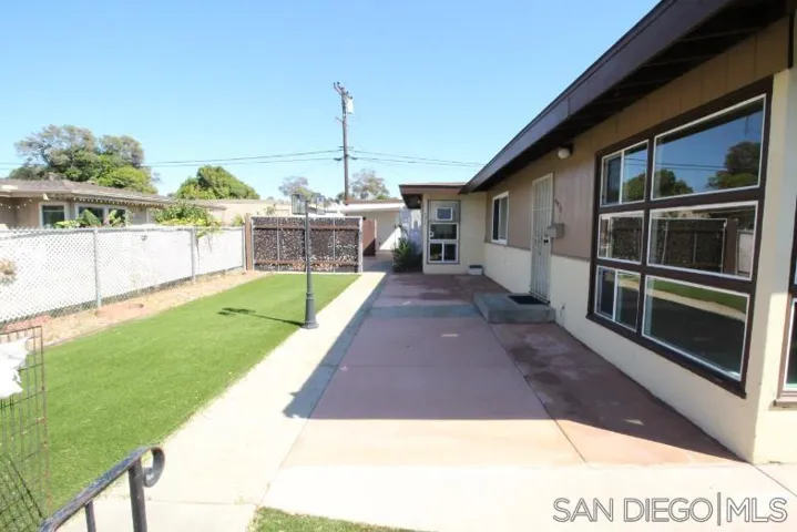 4915 Coconino Way, San Diego, California 92117