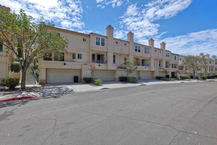 6231 Calle Mariselda 605, San Diego, California 92124