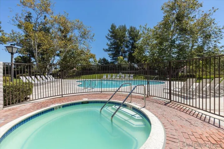 6502 Via Ostra, Carlsbad, California 92009