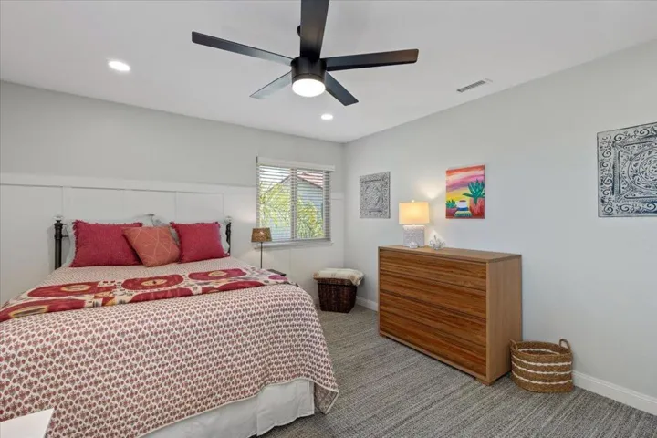 6502 Via Ostra, Carlsbad, California 92009