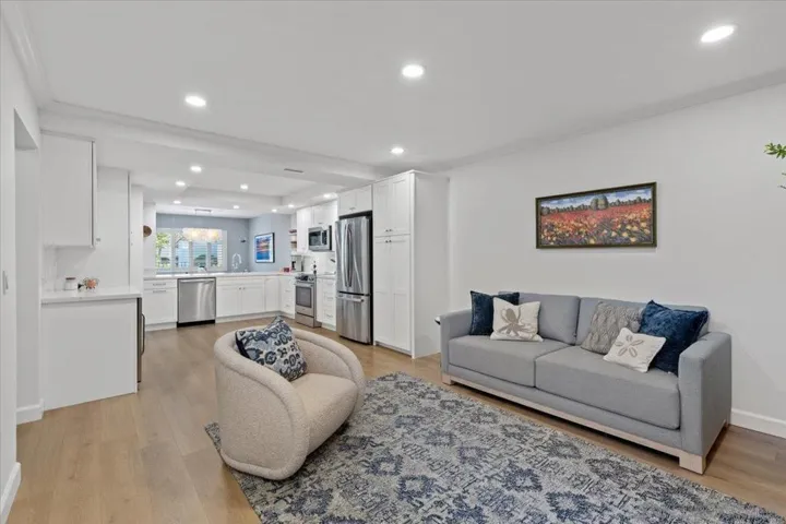 6502 Via Ostra, Carlsbad, California 92009