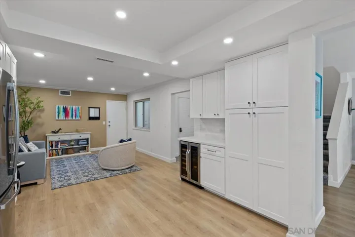 6502 Via Ostra, Carlsbad, California 92009
