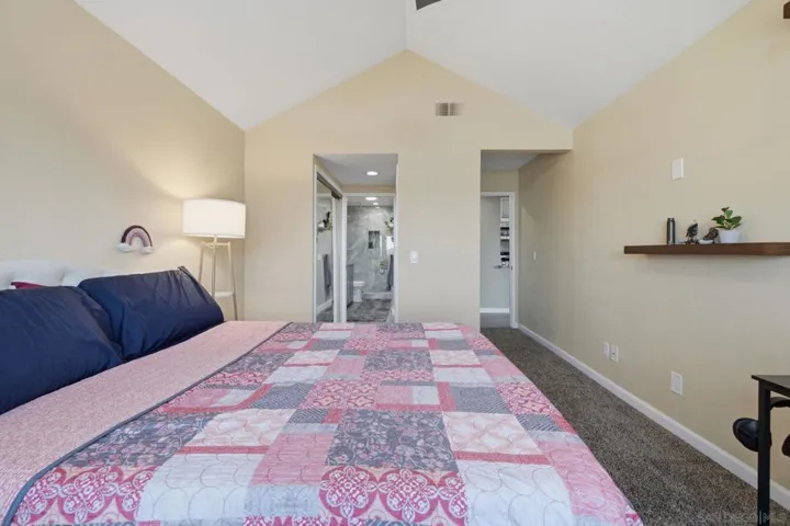 2055 Lakeridge 301, Chula Vista, California 91913