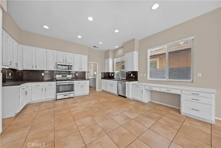 36046 Joltaire Way, Winchester, California 92596