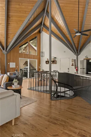 476 Annandale, Lake Arrowhead, California 92352