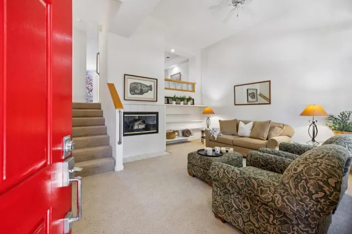 13 Erin Lane, Half Moon Bay, California 94019