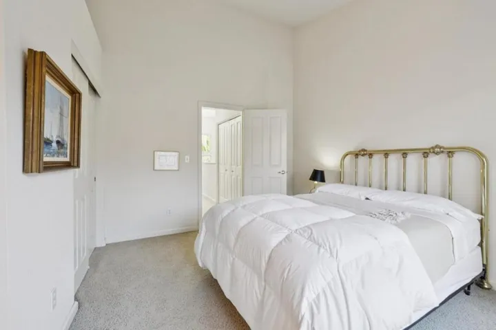 13 Erin Lane, Half Moon Bay, California 94019