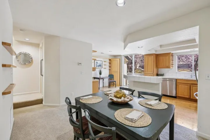 13 Erin Lane, Half Moon Bay, California 94019