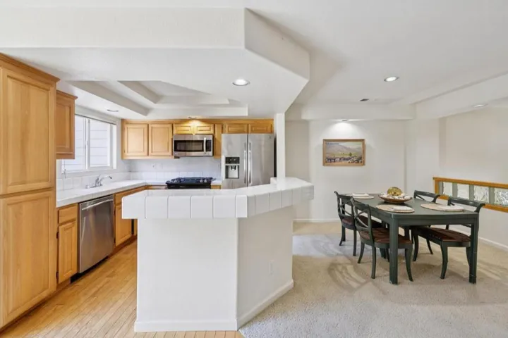 13 Erin Lane, Half Moon Bay, California 94019
