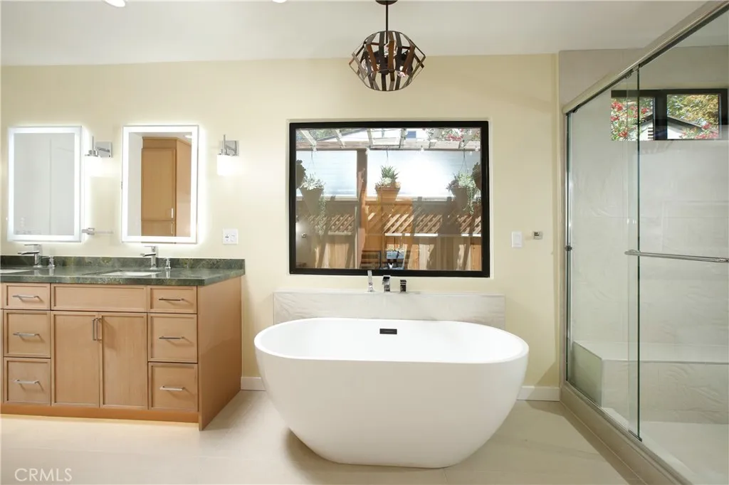 Primary Suite Bathroom Primary Suite Bathroom